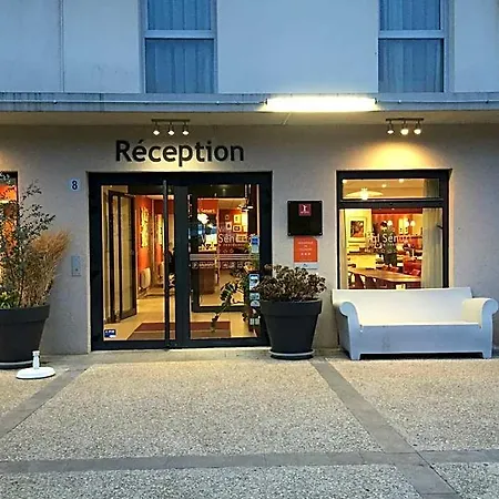 Val Senart 1ere Avenue Apartahotel 3*