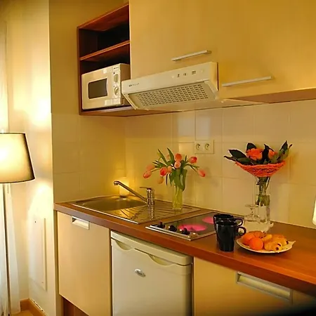 Apartahotel Val Senart 1ere Avenue 3*