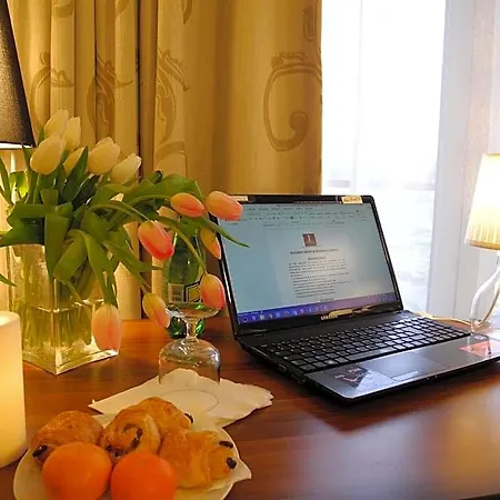 Apartahotel Val Senart 1ere Avenue 3*