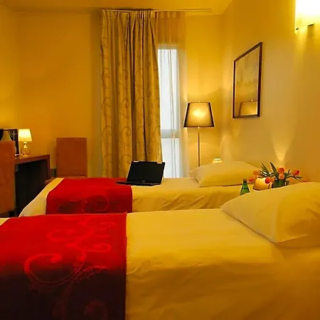 Val Senart 1ere Avenue Hotel Combs-la-Ville